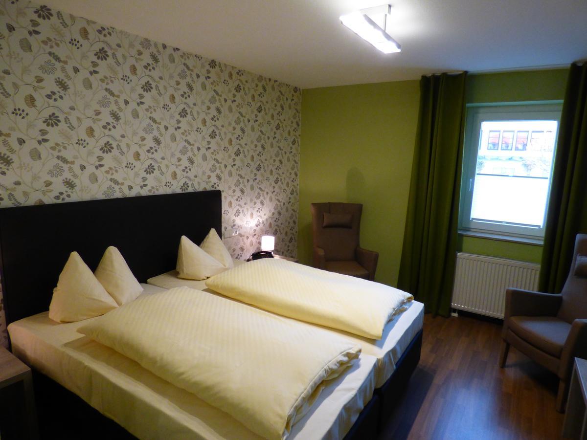 Zum Kronprinzen Hotel Garni Weyher Esterno foto